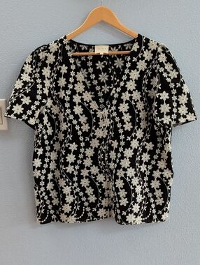Sézane Emma Ecru Black Floral Embroidered Short Sleeve Blouse